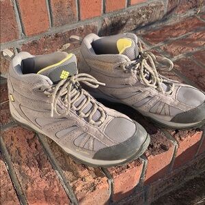Columbia Dakota Drifter Women’s Outdoor Waterproof Hiking Boots Techlite Sz 8.5